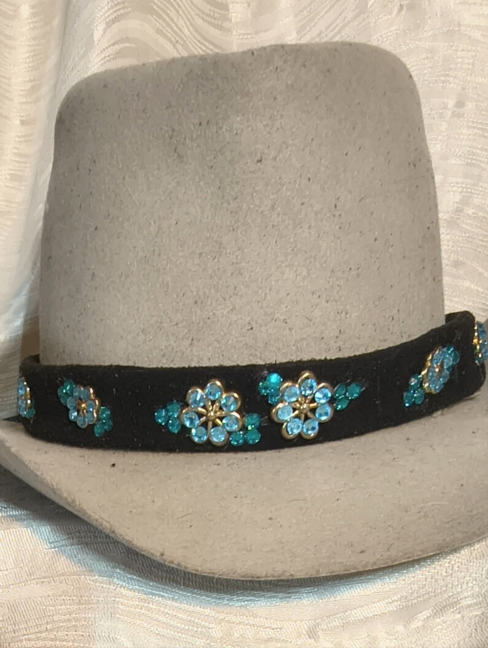 Black Suede Hat Band Turquoise Blue & Gold Crystal Rhinestone Conchos Adjustable
